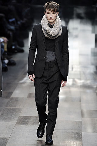 Burberry Prorsum / - 2009-2010